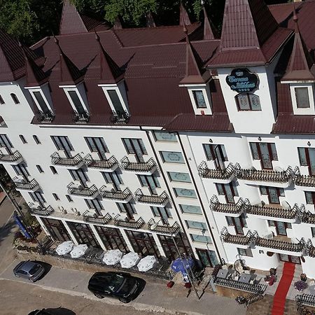 Hotel Coroana Moldovei Slănic Moldova Exterior foto
