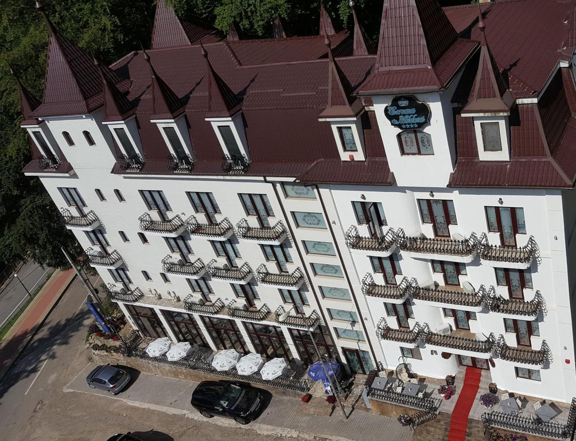 Hotel Coroana Moldovei Slănic Moldova Exterior foto