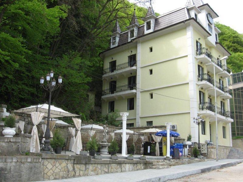 Hotel Coroana Moldovei Slănic Moldova Exterior foto